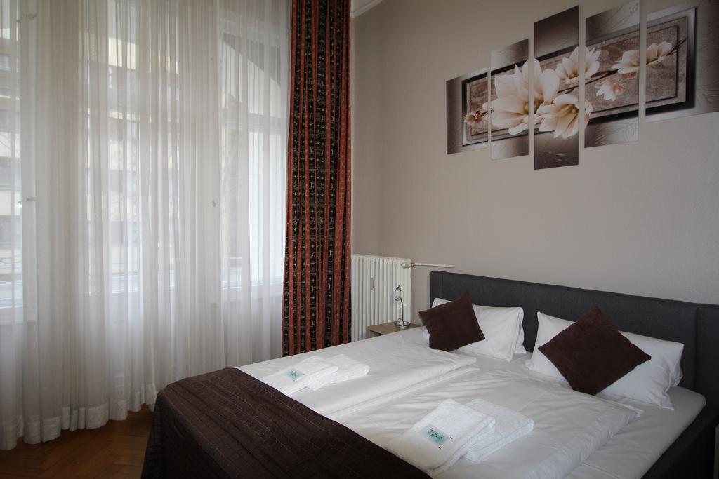 Elegia Am Kurfürstendamm Hotel 2*