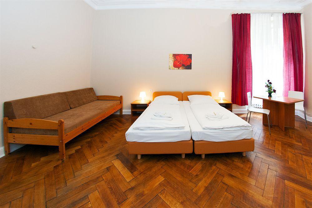 Elegia Am Kurfürstendamm Hotel 2*