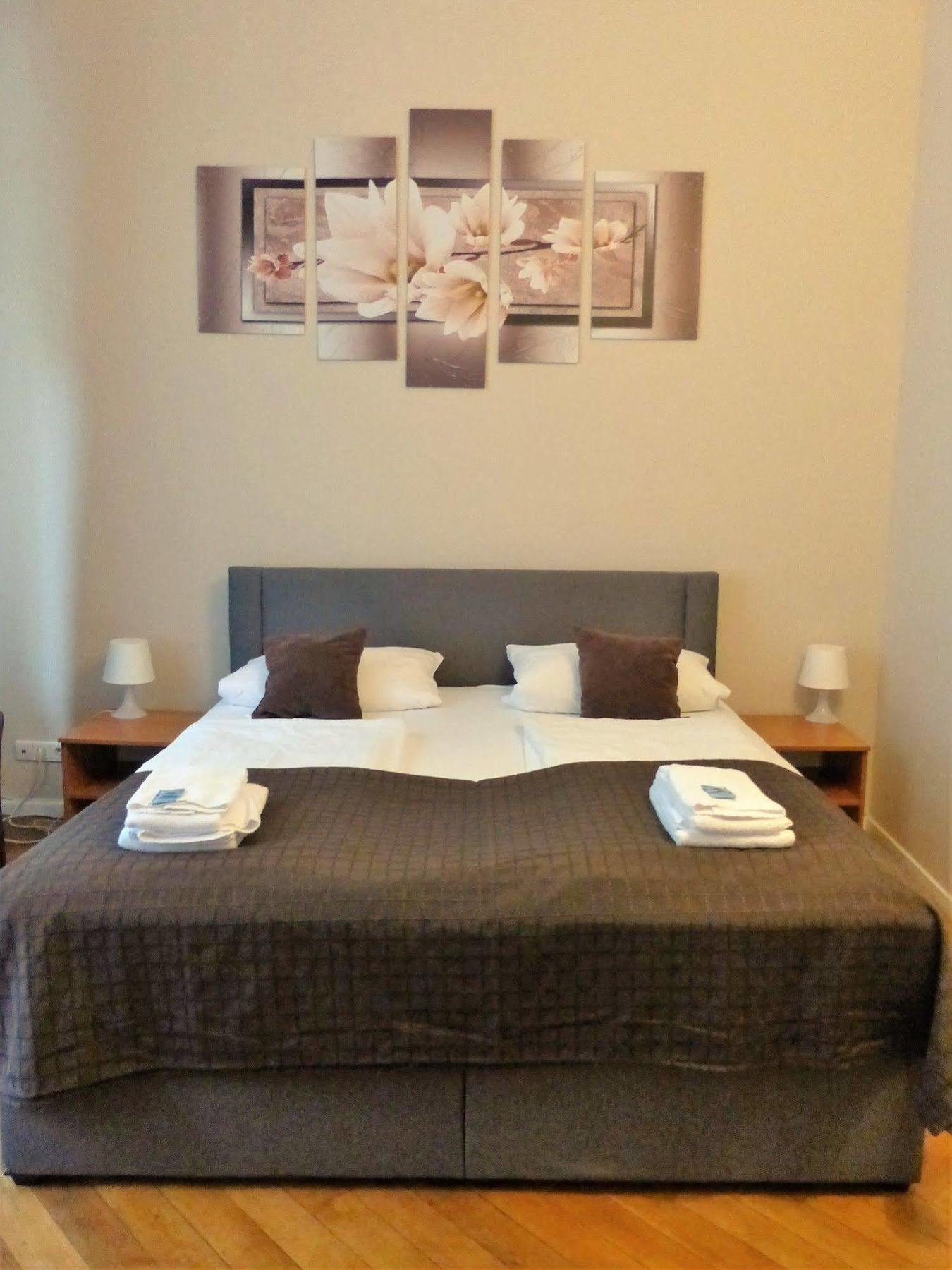 Elegia Am Kurfürstendamm Hotel 2*